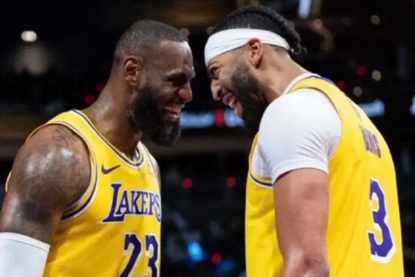 <a href=http://8809.jianzhanzj.com/tag/huren.html target=_blank class=infotextkey>湖人</a>季后賽遭遇0-3落后能否迎來奇跡?